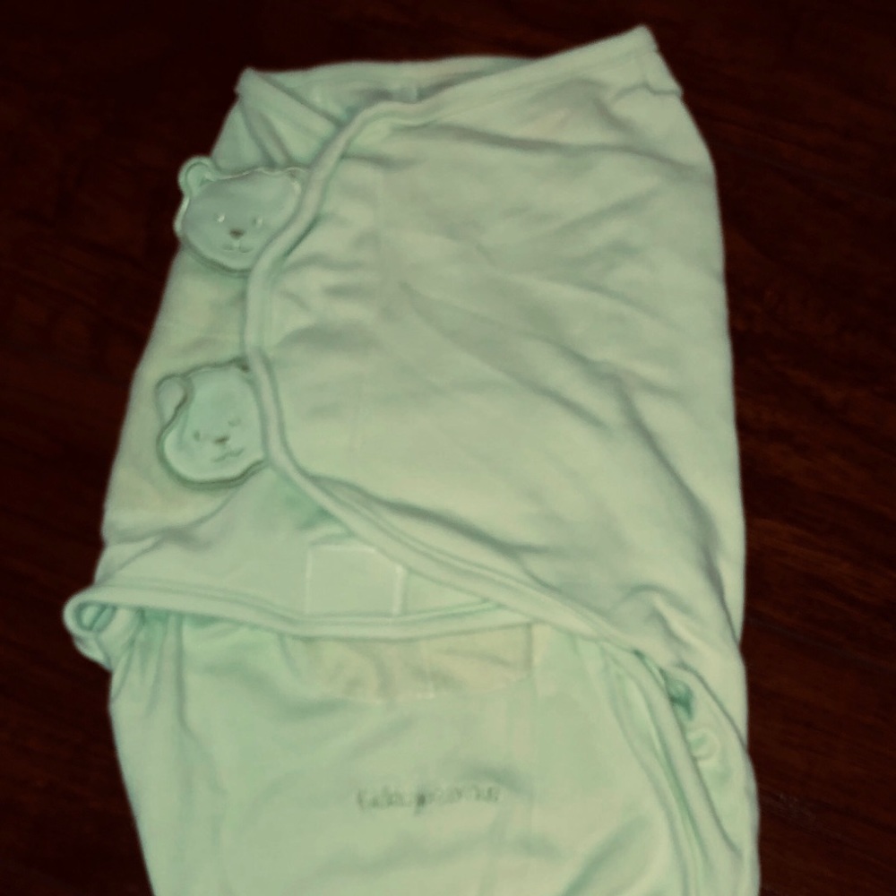 Infant swaddle